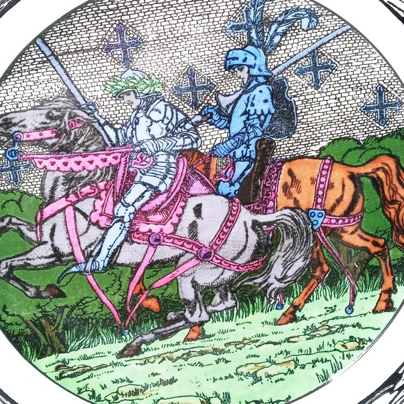 Royal Doulton Knights w/Lion Crest Dinner Plate Series Ware Pink & Blue (su1) - Picture 6 of 7